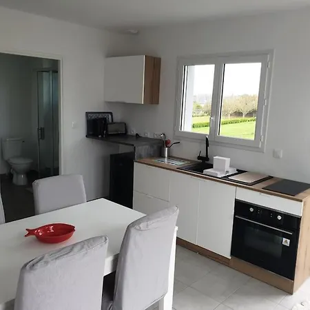 Appartement A 400m De La Ploudalmézeau